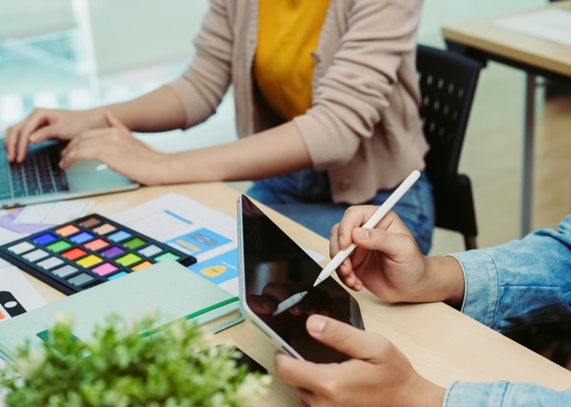 バイリンガル候補者の就職・転職情報〜2025年の労働市場の見通し